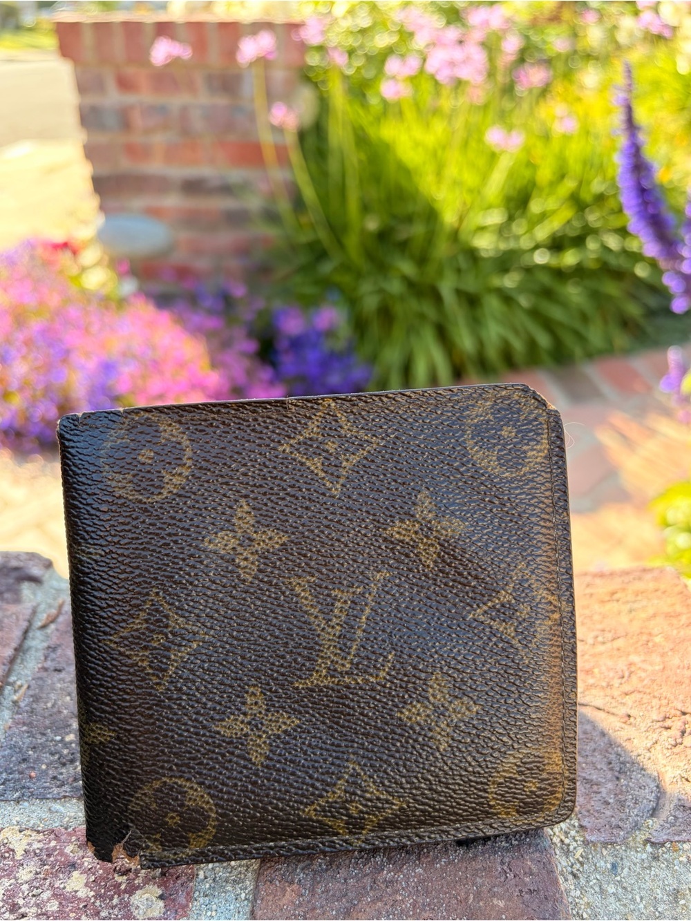 Men’s Louis Vuitton Monogram Slim Wallet Billfold Authentic 1993 DateCode
